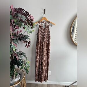 Jessica Simpson Sleeveless Brown Patterned jumpsuit